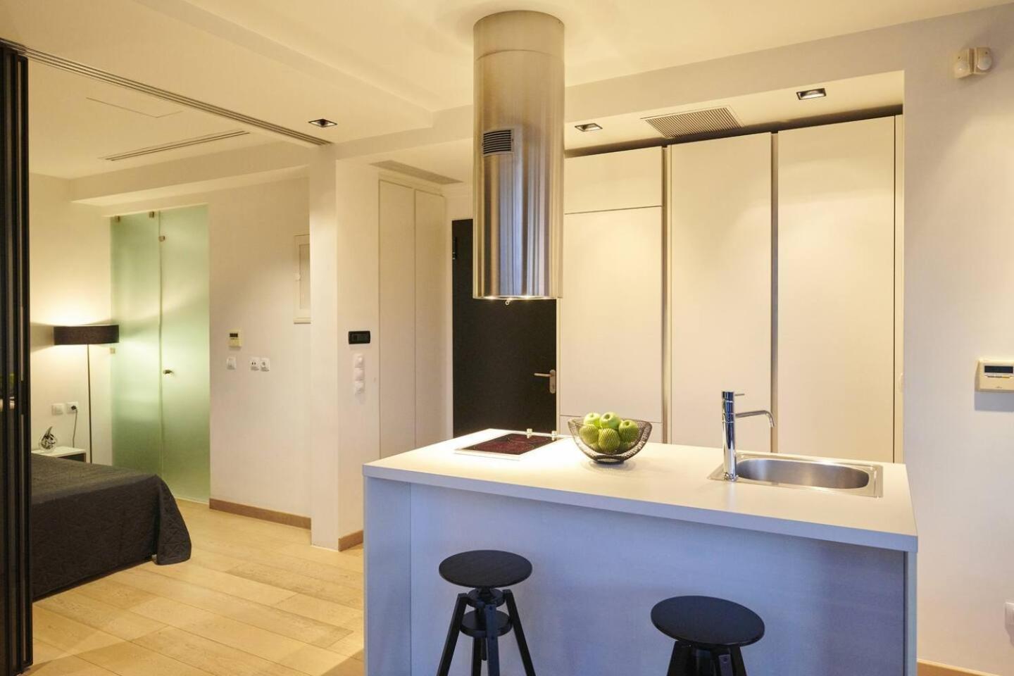Ma Maison Nο 4, Downtown Loft , Short Walk To Acropolis, Ultra High Speed Internet 500 Mbps, Parking Upon Request, 1' From Metro Station Athen Eksteriør billede