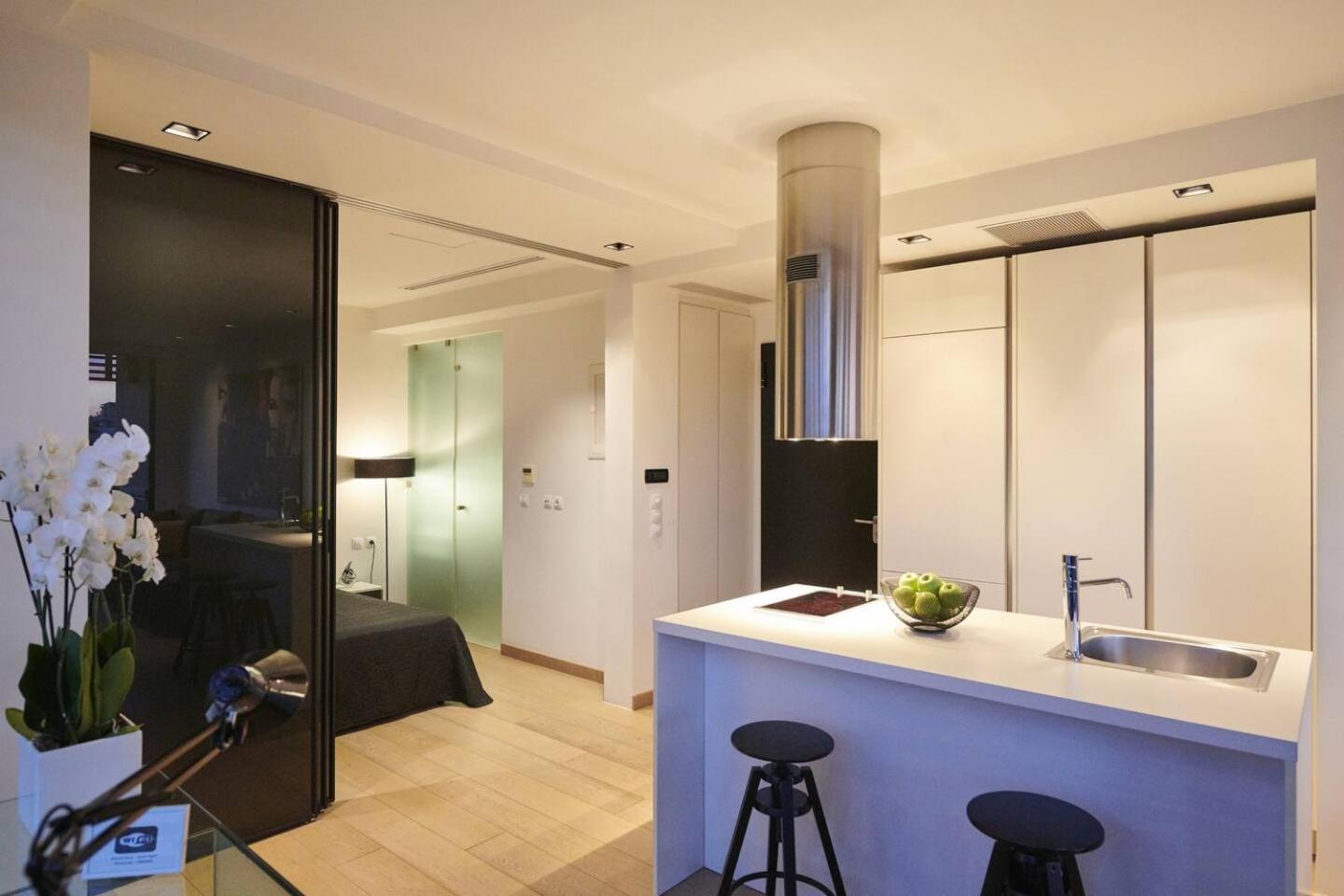 Ma Maison Nο 4, Downtown Loft , Short Walk To Acropolis, Ultra High Speed Internet 500 Mbps, Parking Upon Request, 1' From Metro Station Athen Eksteriør billede